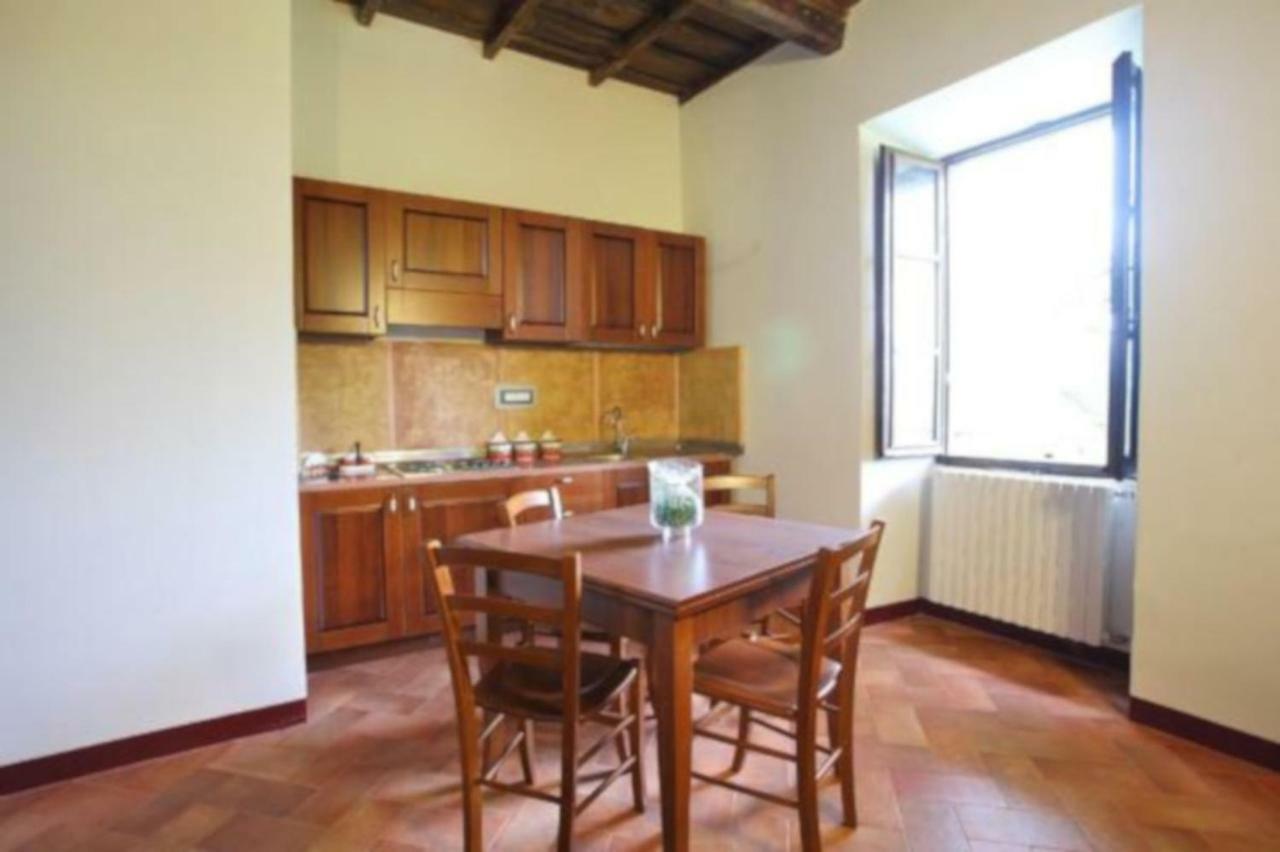 Antico Borgo La Commenda Aparthotel Montefiascone Exterior foto
