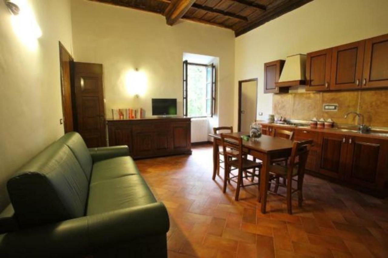 Antico Borgo La Commenda Aparthotel Montefiascone Exterior foto