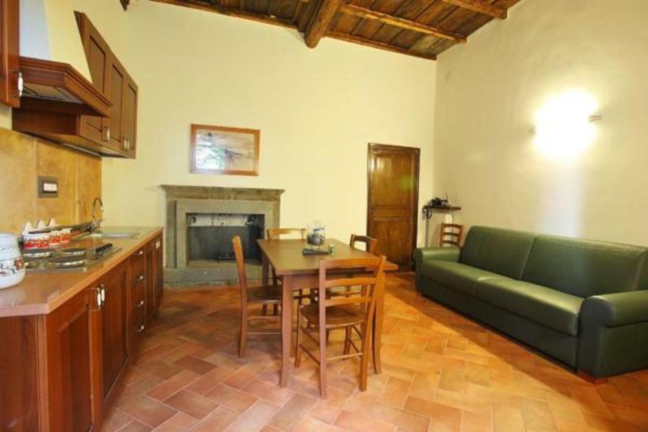 Antico Borgo La Commenda Aparthotel Montefiascone Exterior foto